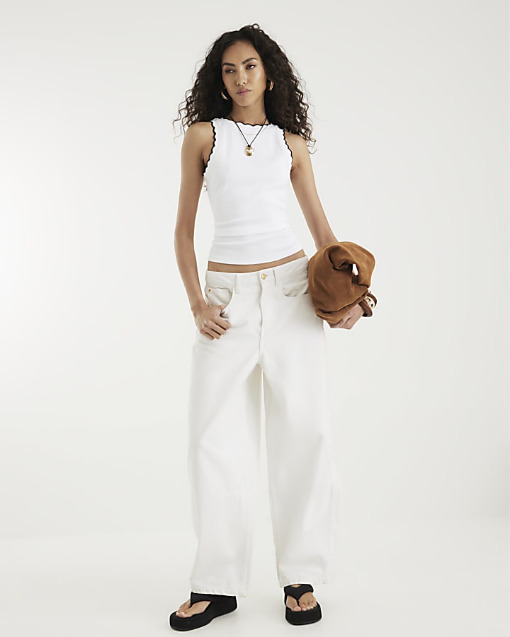 White Sleeveless Scallop Trim Tank Top