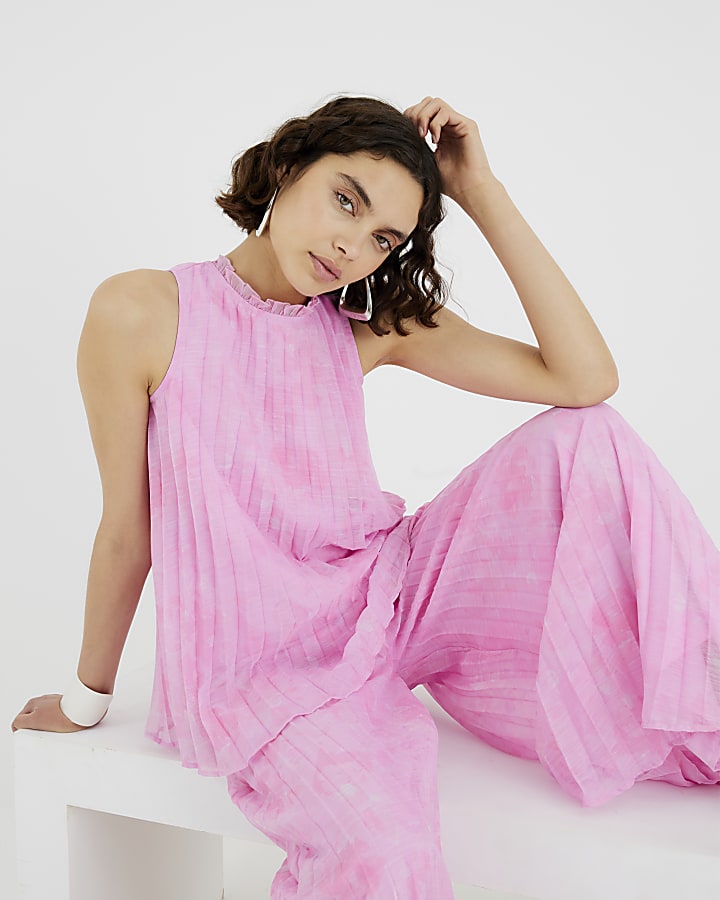 Pink Sleeveless Plisse Tunic Top