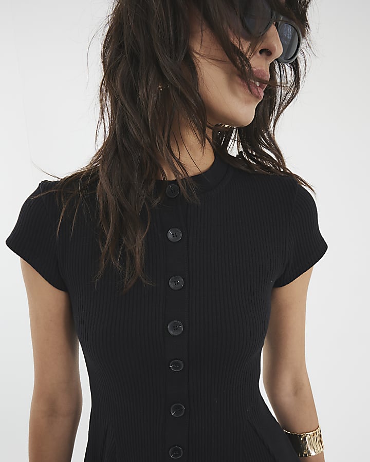 Black Short Sleeve Button Up Peplum Top