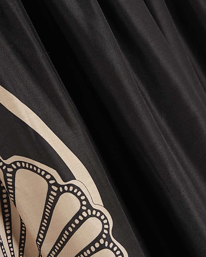Black Printed Beach Maxi Skirt