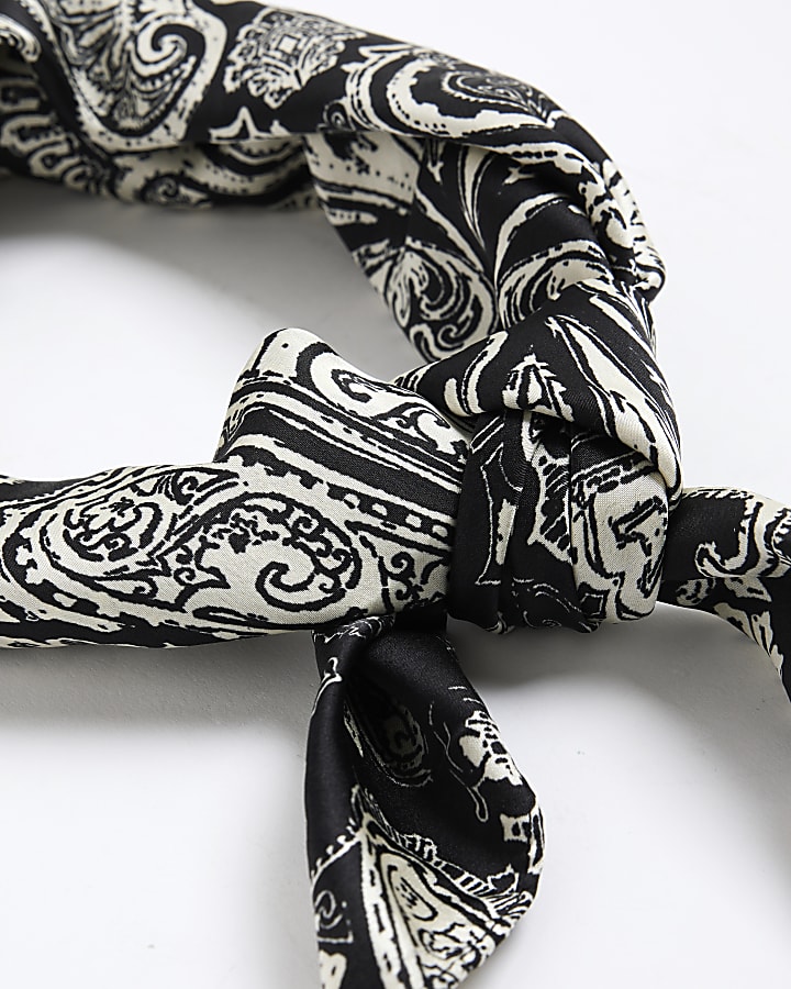 Black Paisley Print Scarf