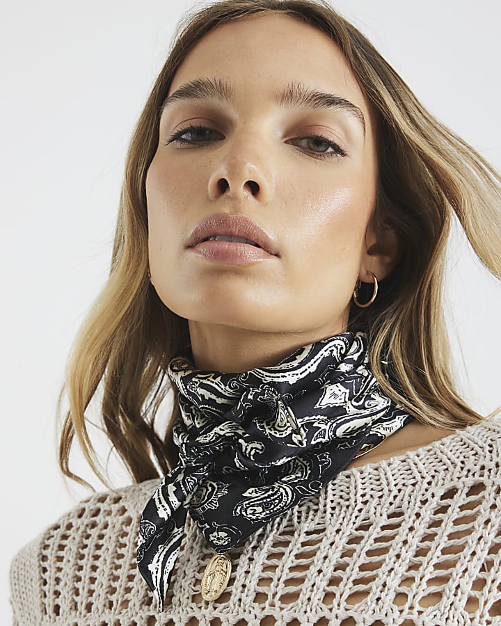 Black Paisley Print Scarf