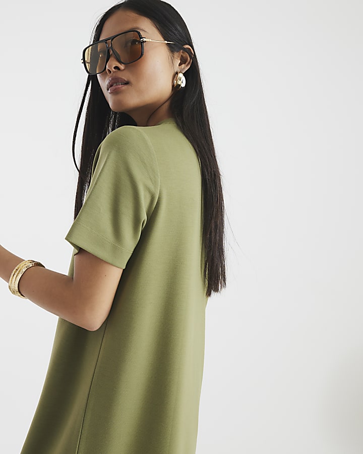 Petite Khaki Premium Maxi T-Shirt Dress