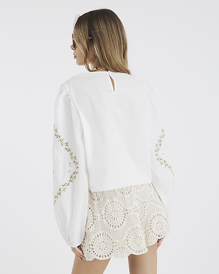 White Long Sleeve Floral Embroidered Blouse