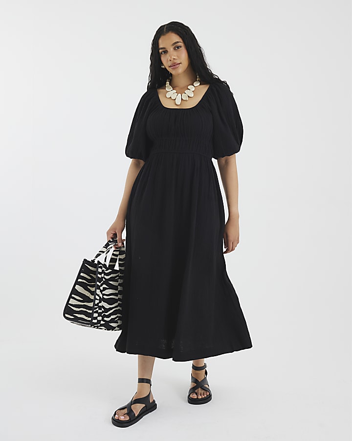 Black Short Sleeve Gathered Midi Dress