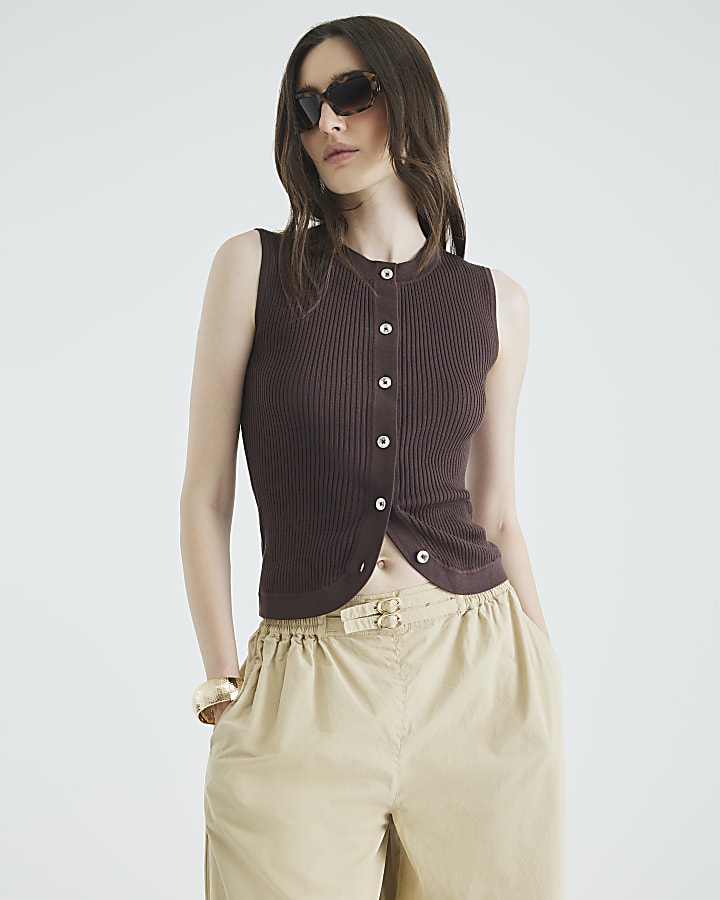 Brown Curved Hem Ribbed Top