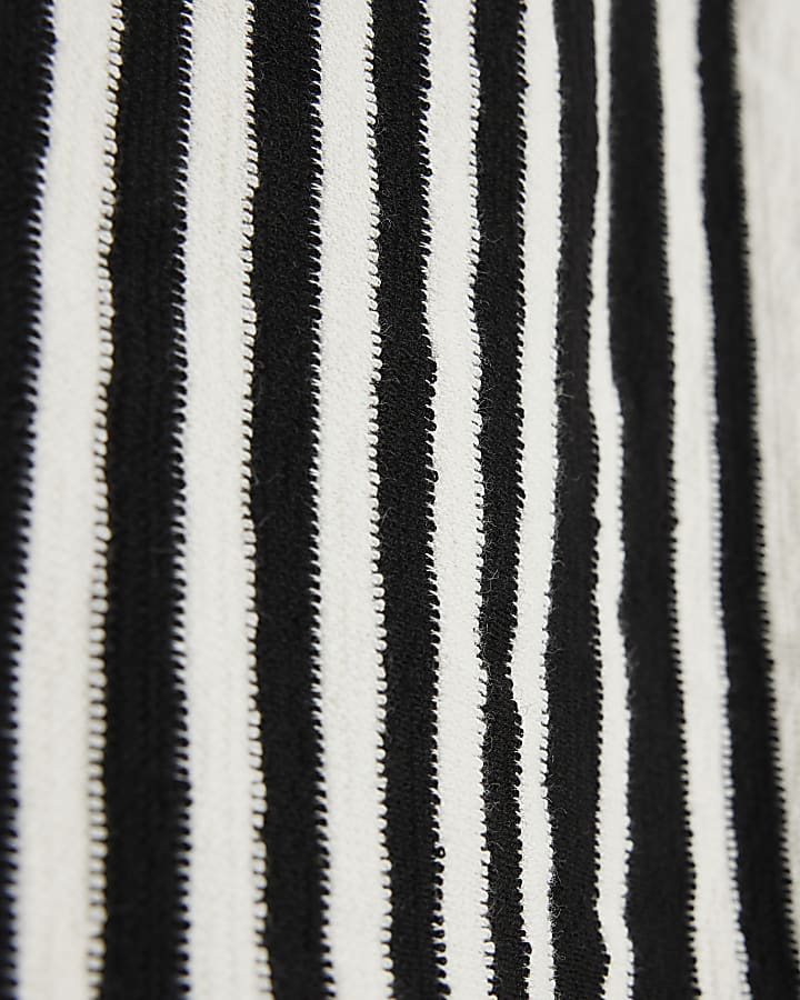 Black Sleeveless Stripe Tank Top