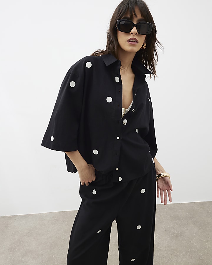 Black Short Sleeve Boxy Shirt