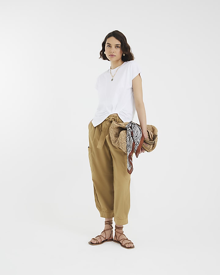 White Short Sleeve Pointed Hem T-shirt