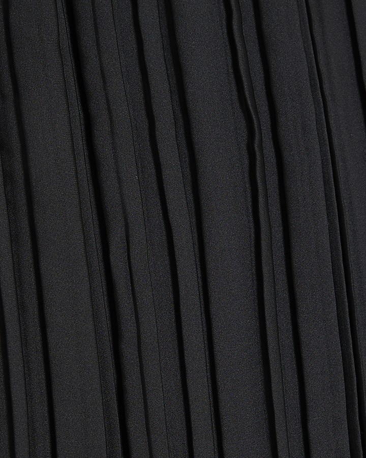 Black Pleated Halter Neck Top