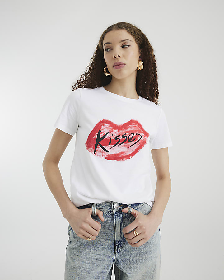 White Short Sleeve Kisses Sketch T-shirt