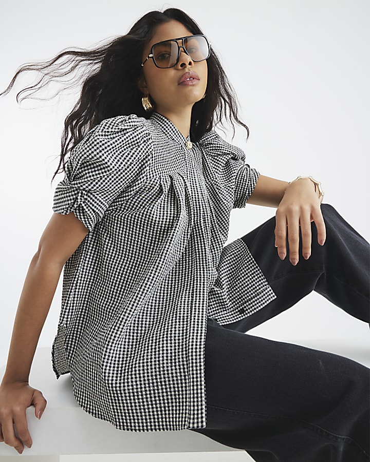 Black Gingham Puff Sleeve Blouse