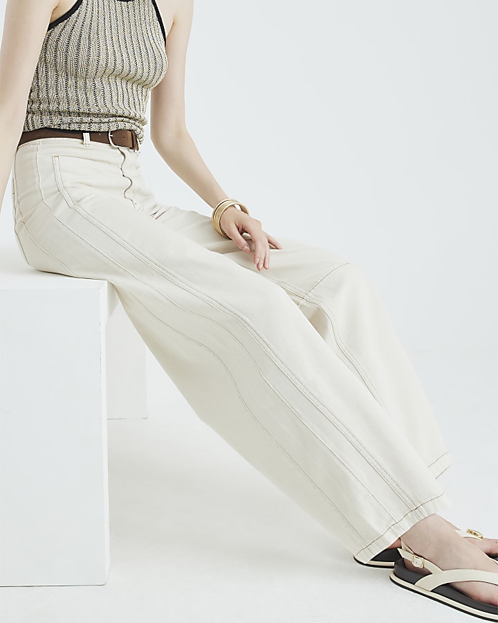Cream Belted Pocket Balloon Jeans