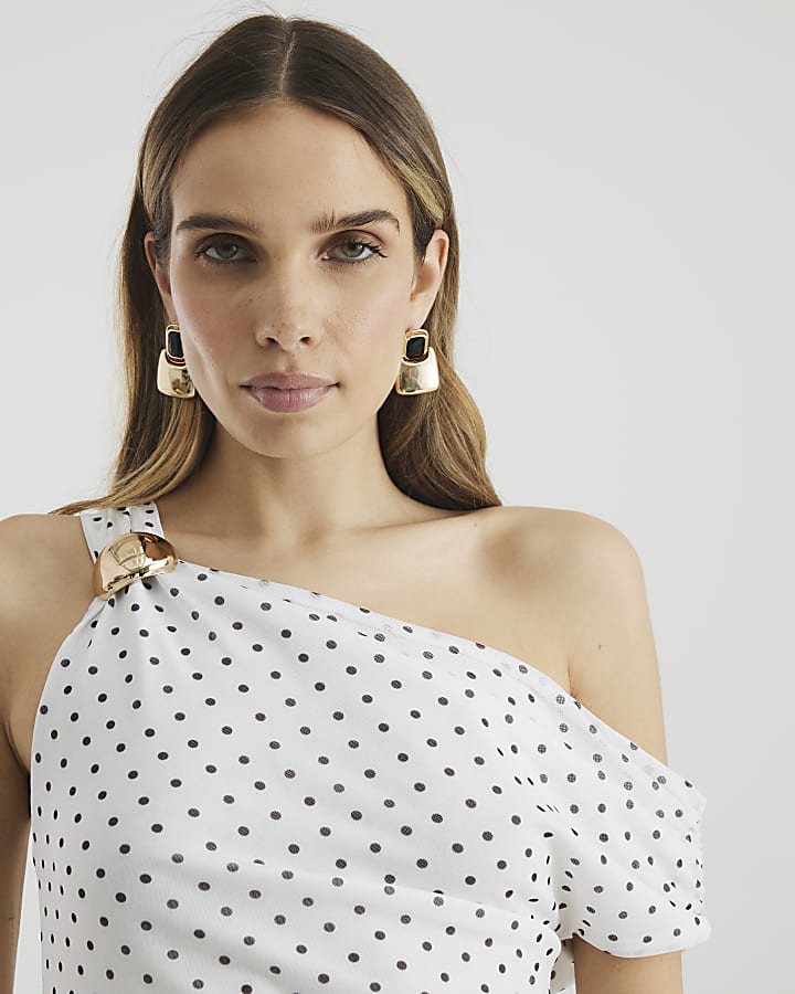 Black Stone Drop Earrings