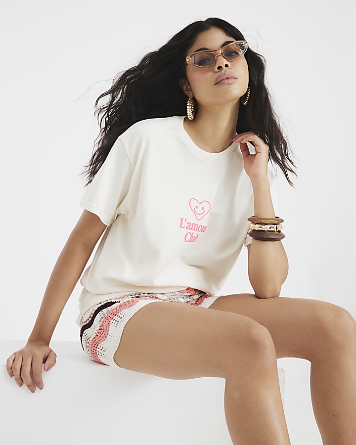 Cream Lamour Club T-Shirt
