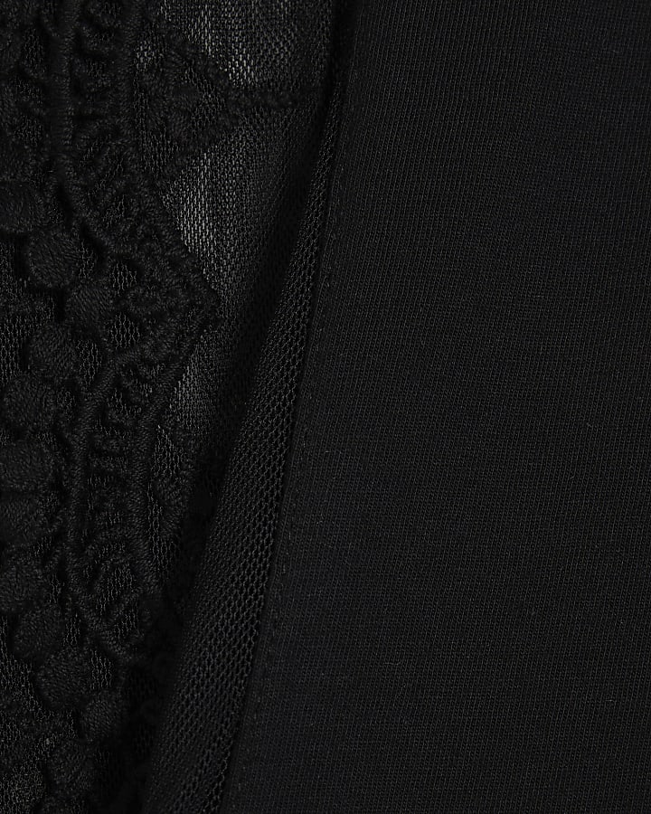 Black Lace Hybrid Short Sleeve T-shirt