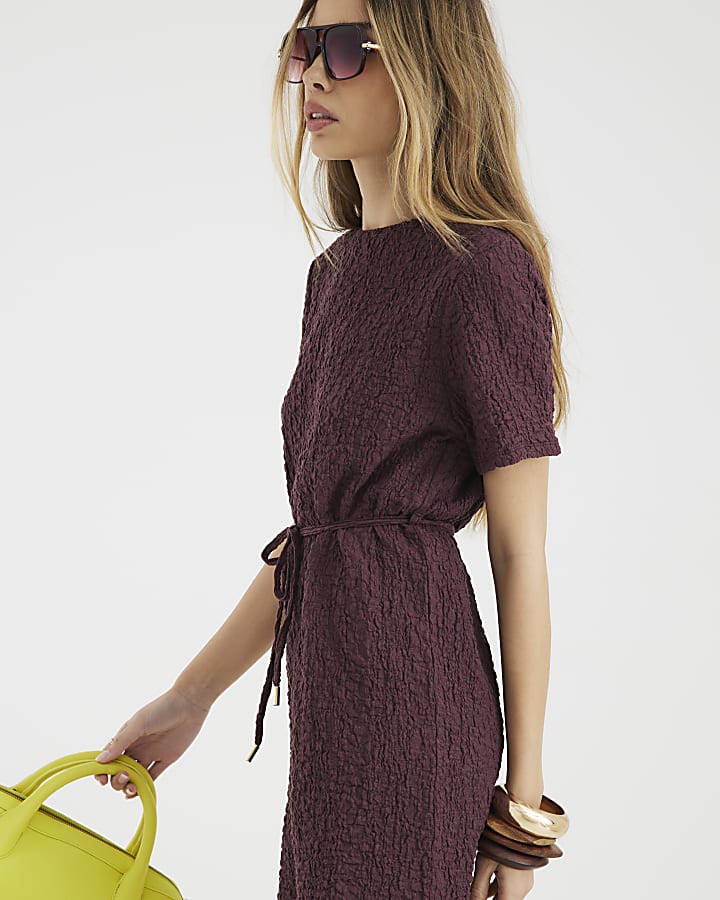 Red Short Sleeve Textured T-shirt Dress