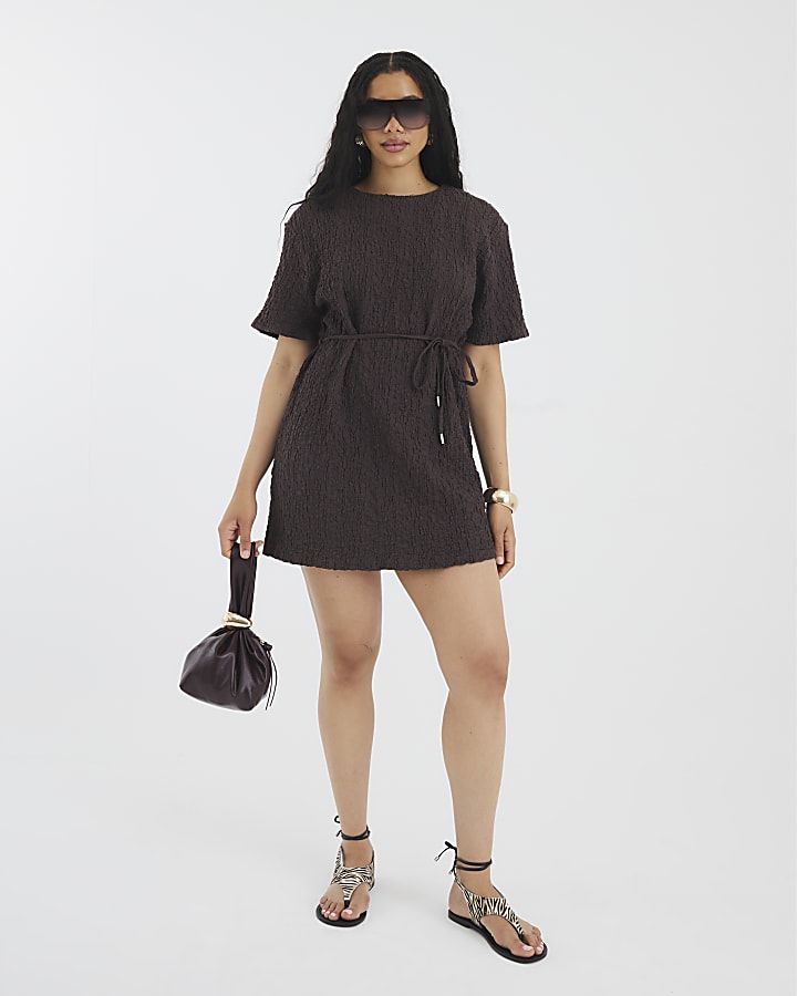 Brown Short Sleeve Textured T-shirt Dress