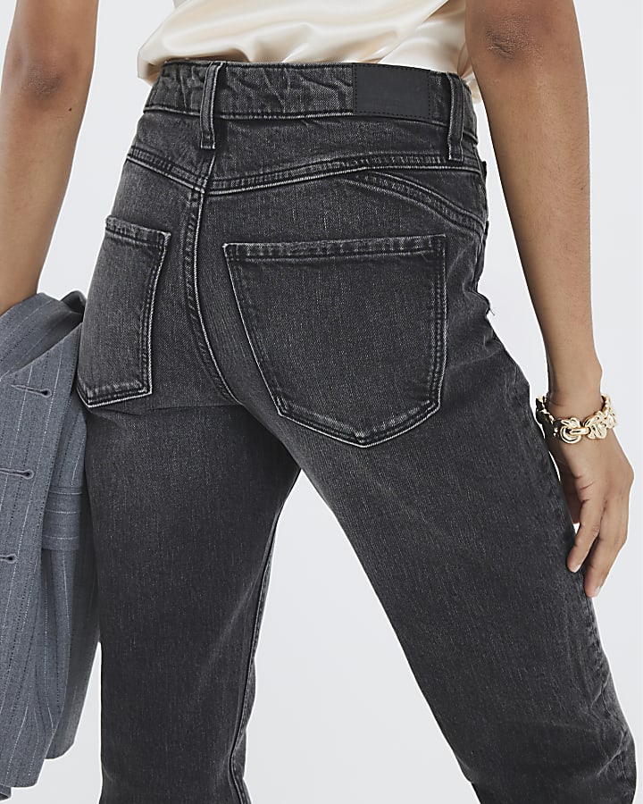 Black High Rise Mom Jeans