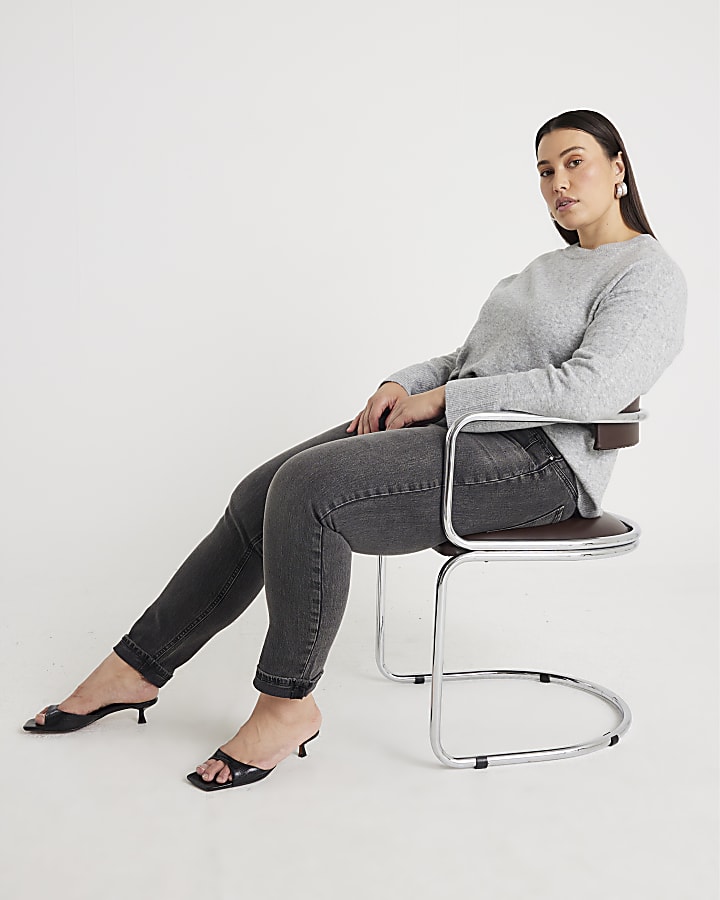 Black High Rise Mom Jeans