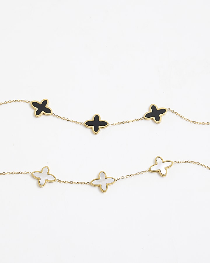 Gold Pearl And Clover Bracelet Set