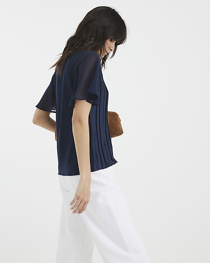 Navy Short Sleeve Hybrid T-shirt