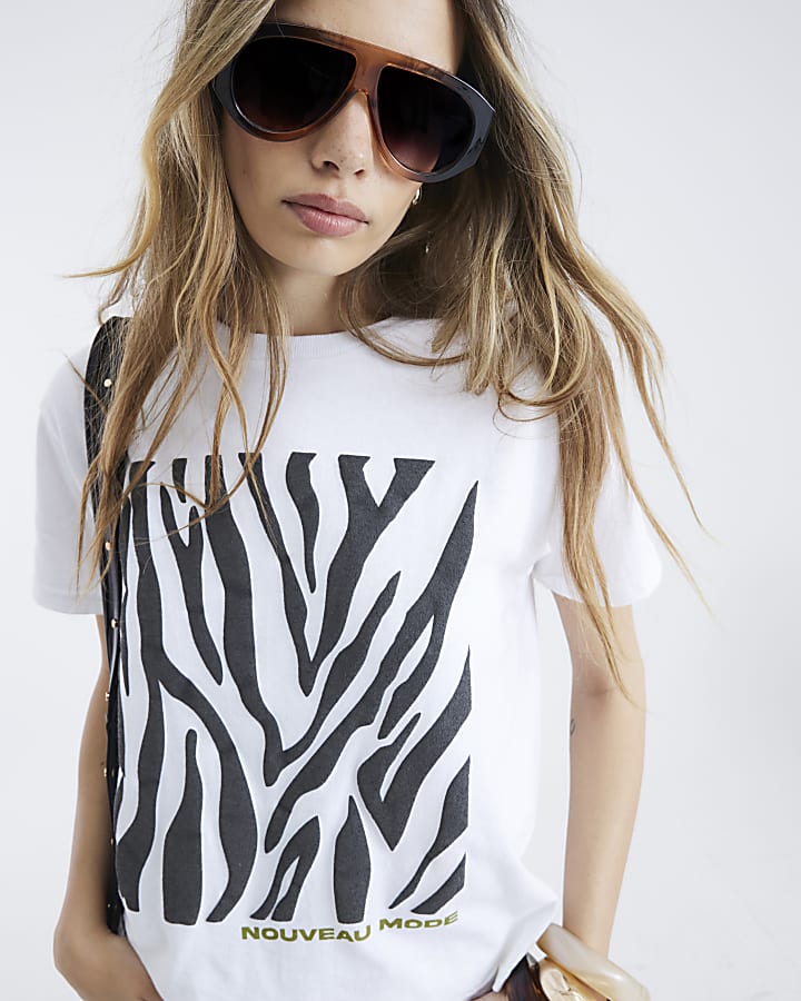 White Short Sleeve Zebra Box T-shirt