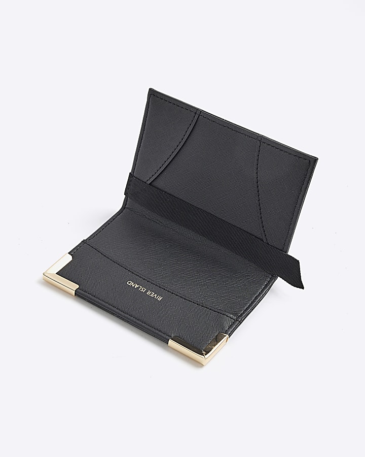 Black Patent Embossed Passport Holder