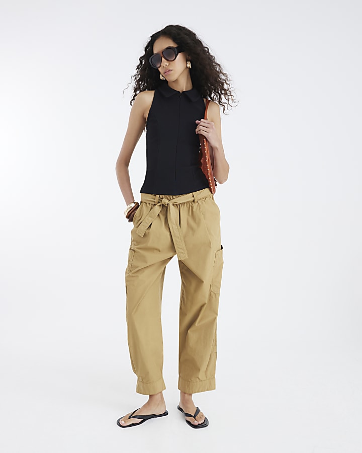 Black Sleeveless Zip Front Ribbed Top