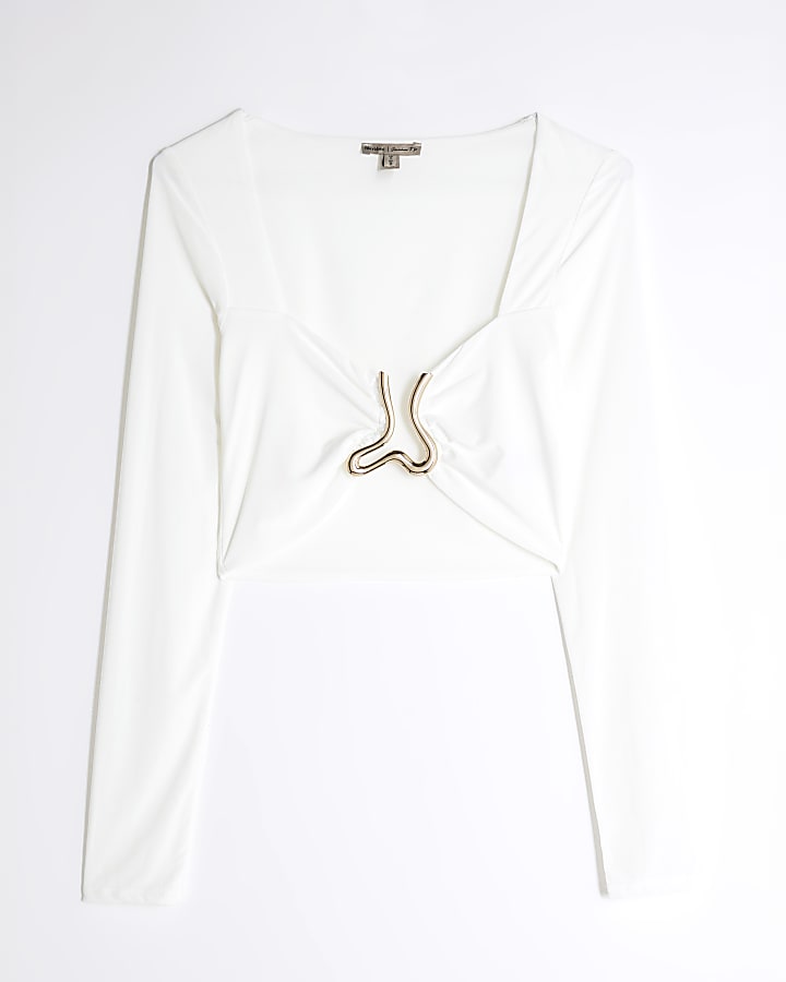 White Long Sleeve Wavy Trim Crop Top