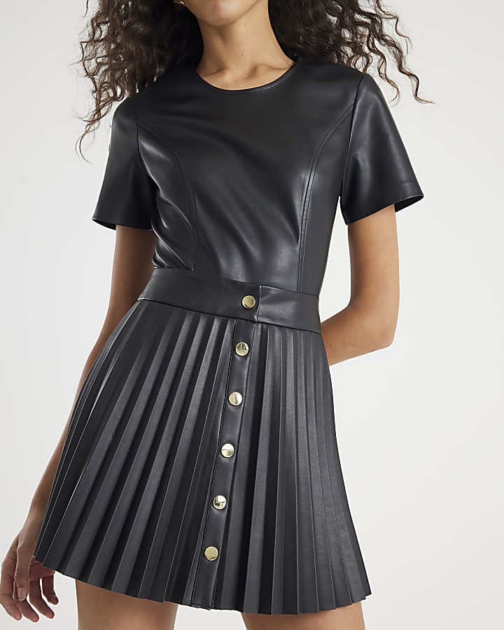 Black Faux Leather Pleated Mini Skirt