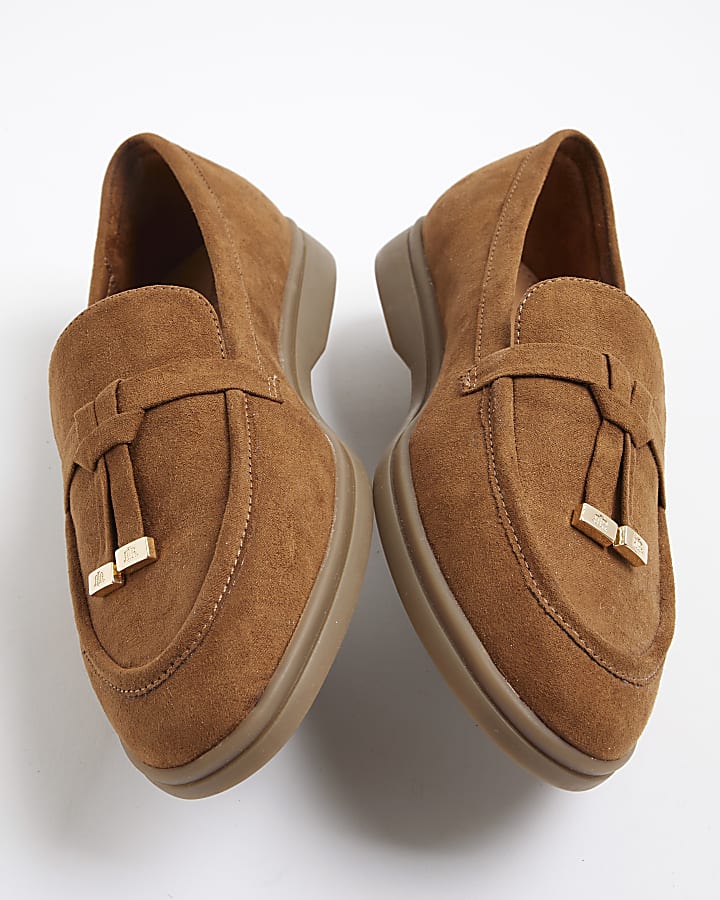 Brown Gum Sole Tassel Loafers
