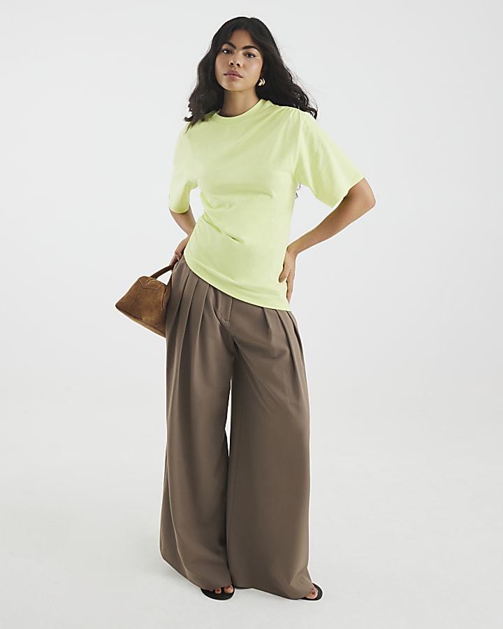 Lime Short Sleeve Ruched Side T-shirt