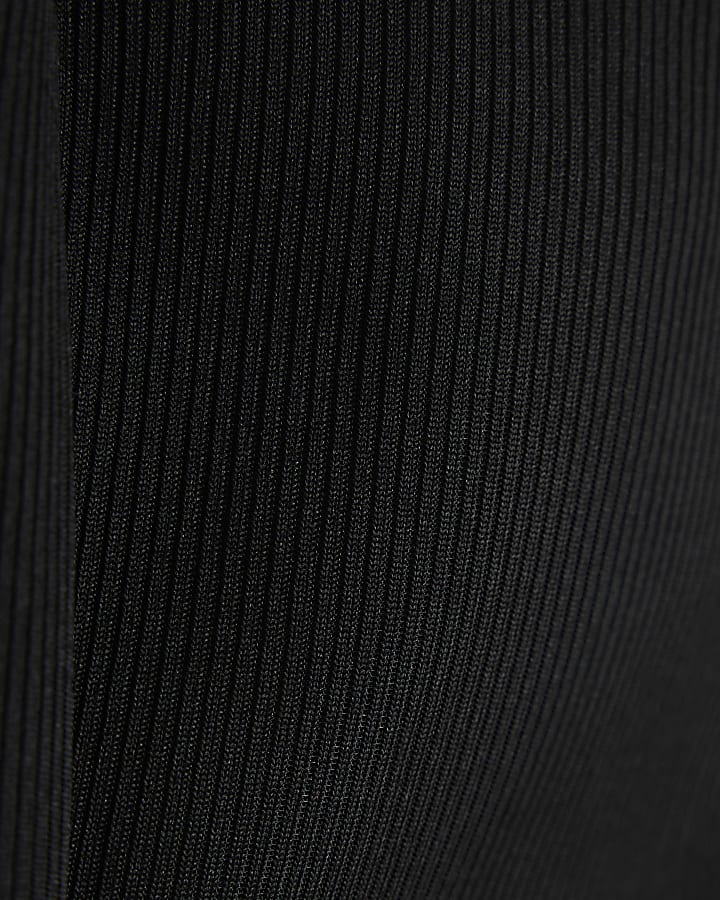 Black Sleeveless Ribbed Halter Neck Top