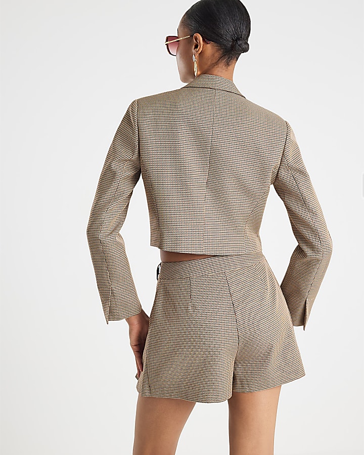 Brown Dogtooth Buckle Kilted Skort