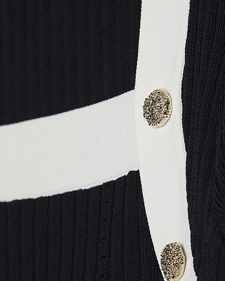 Black Knit Short Sleeve Button Detail Top