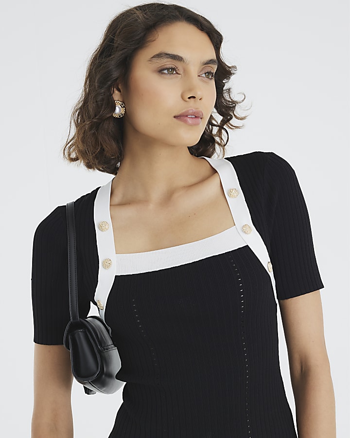 Black Knit Short Sleeve Button Detail Top