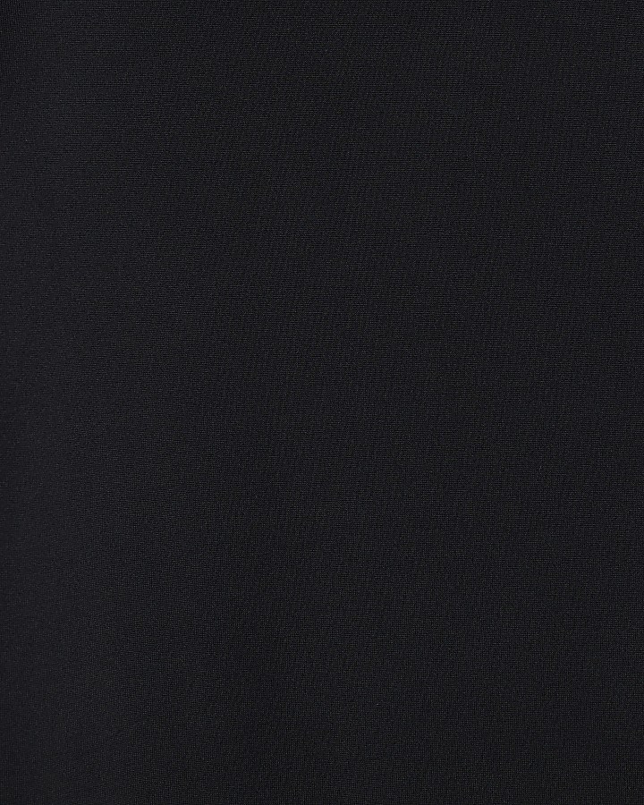 Black Crew Neck Top
