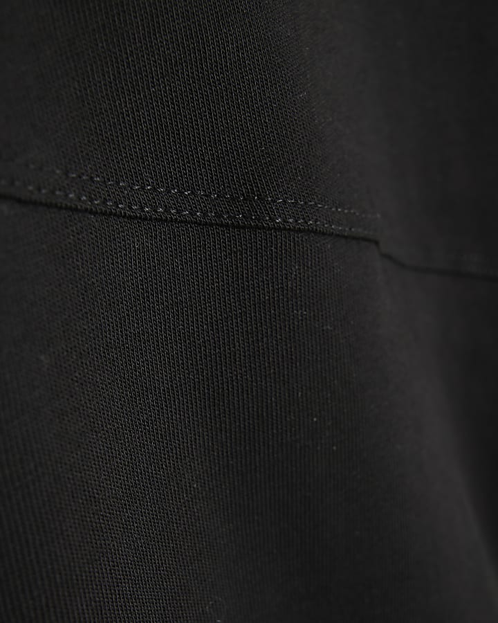Black Short Sleeve Drape Side T-shirt