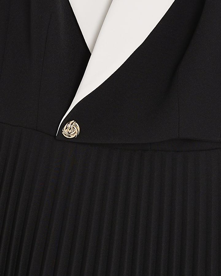 Black Collared Pleated Mini Dress