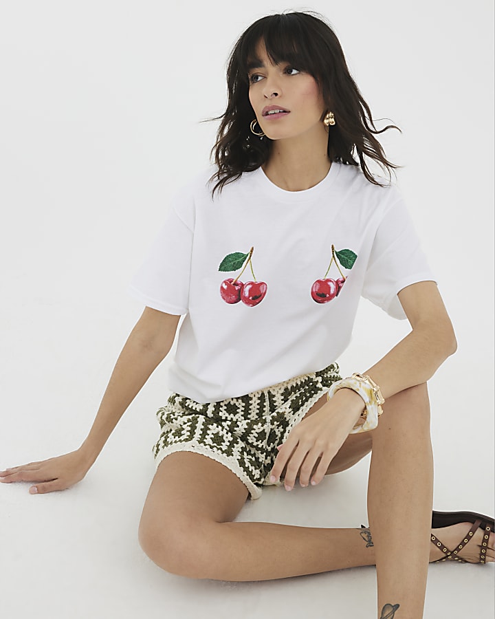 White Short Sleeve Cherry T-shirt