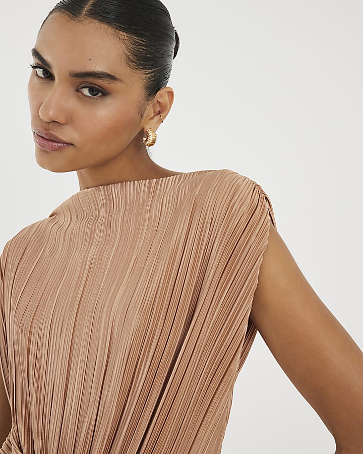 Beige Sleeveless Plisse Wrap Waist Midi Dress