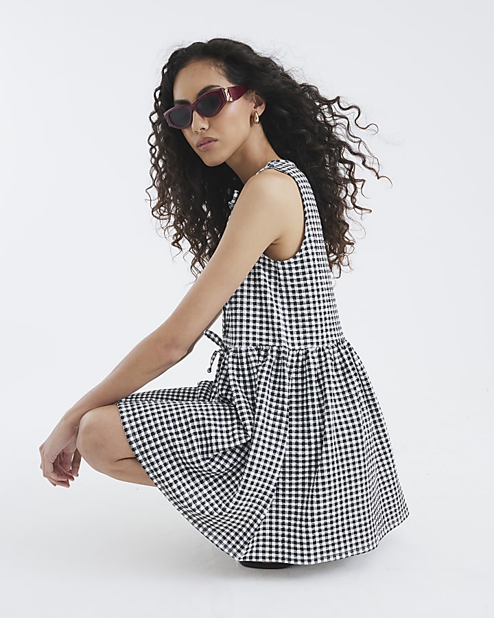 Black Gingham Sleeveless Tie Front Mini Dress