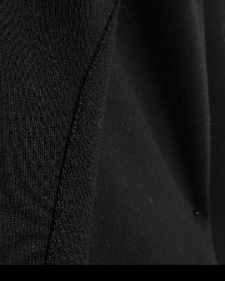 Black Premium Long Sleeve Hoodie