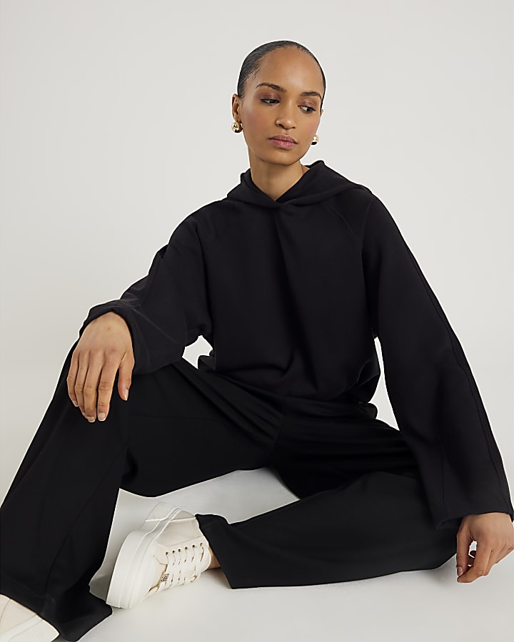 Black Premium Long Sleeve Hoodie