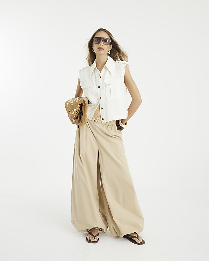 White Pocket Utility Sleeveless Shirt