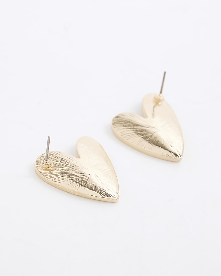 Black Heart Stud Earrings