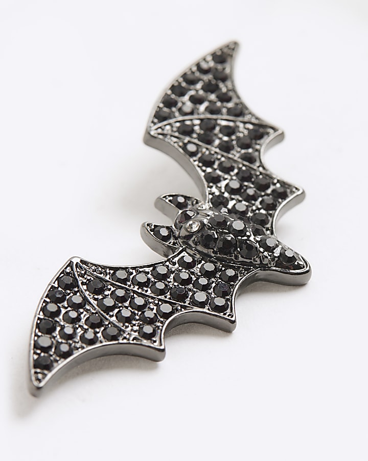 Black diamante bat stud earrings