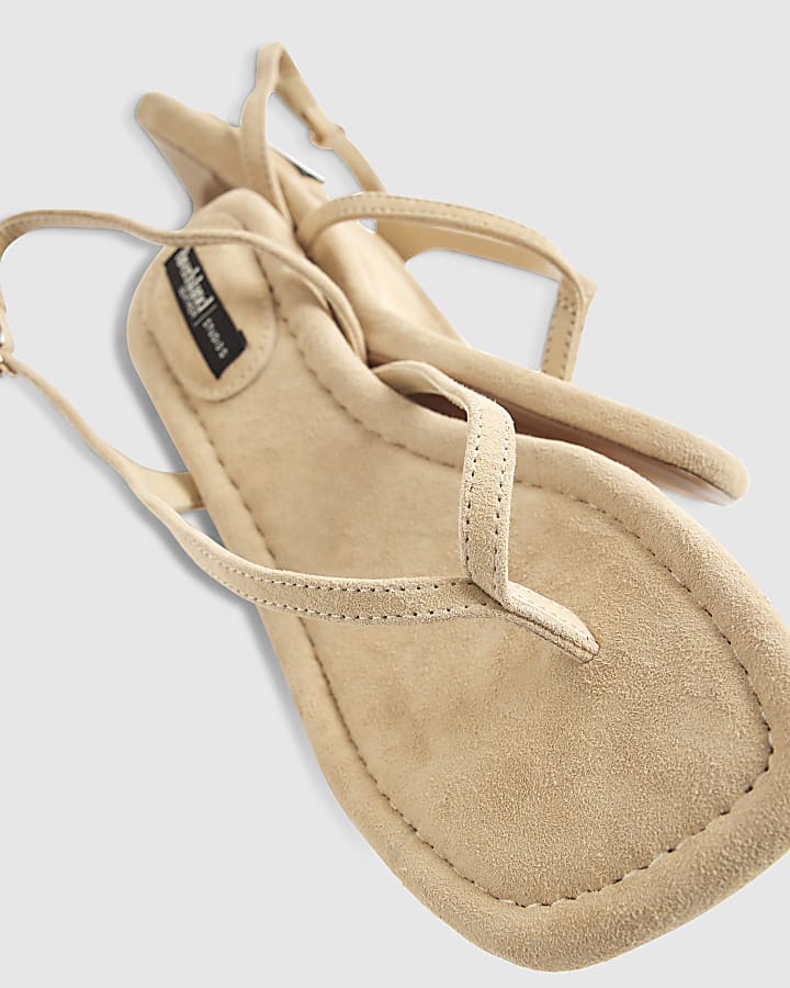 Beige Suede Toe Thong Heeled Sandals