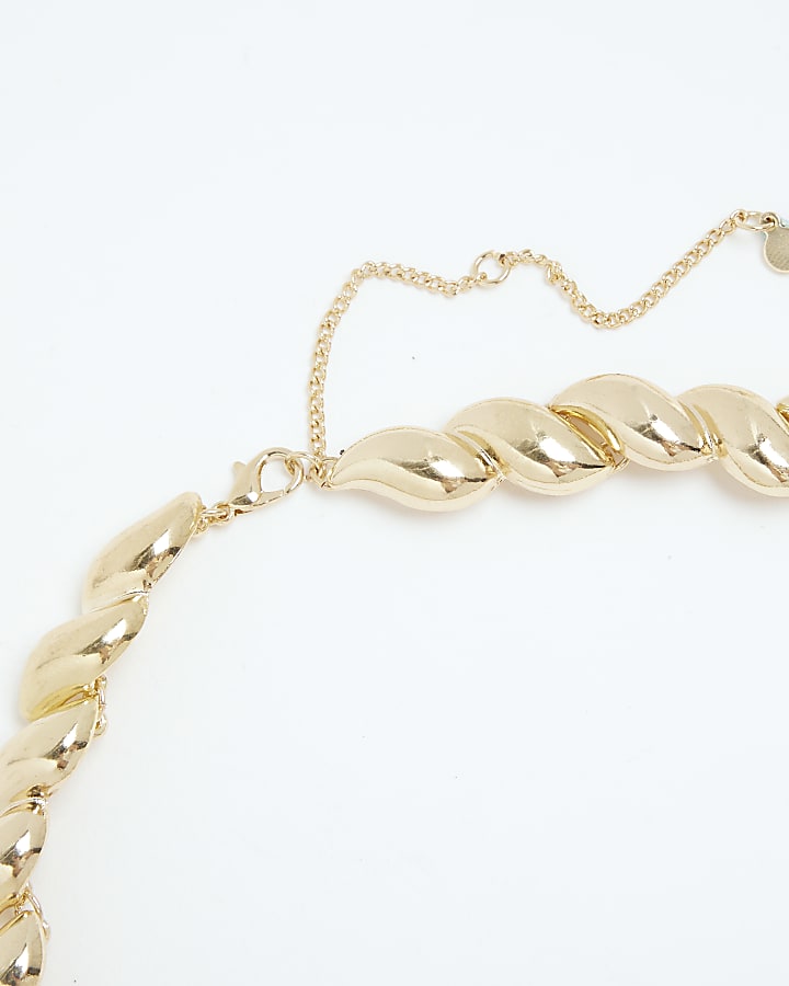 Gold Teardrop Collar Necklace